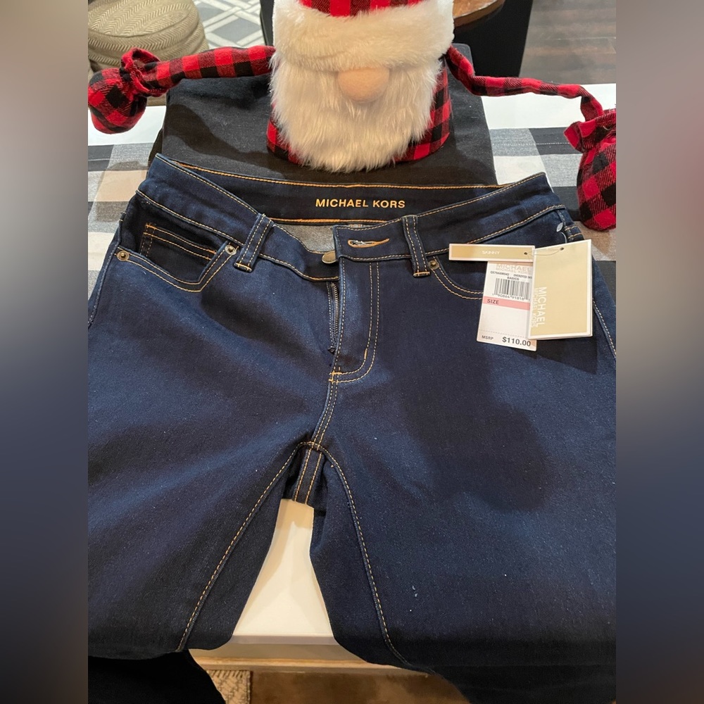Michael Kors skinny leg size 2 indigo jeans NWT